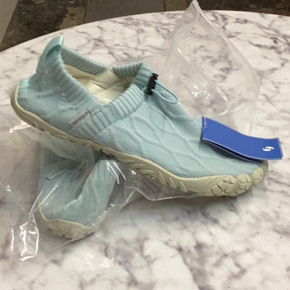 B30 - Picture 1 of 1